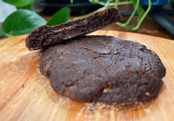 Cookie com creme de avelã