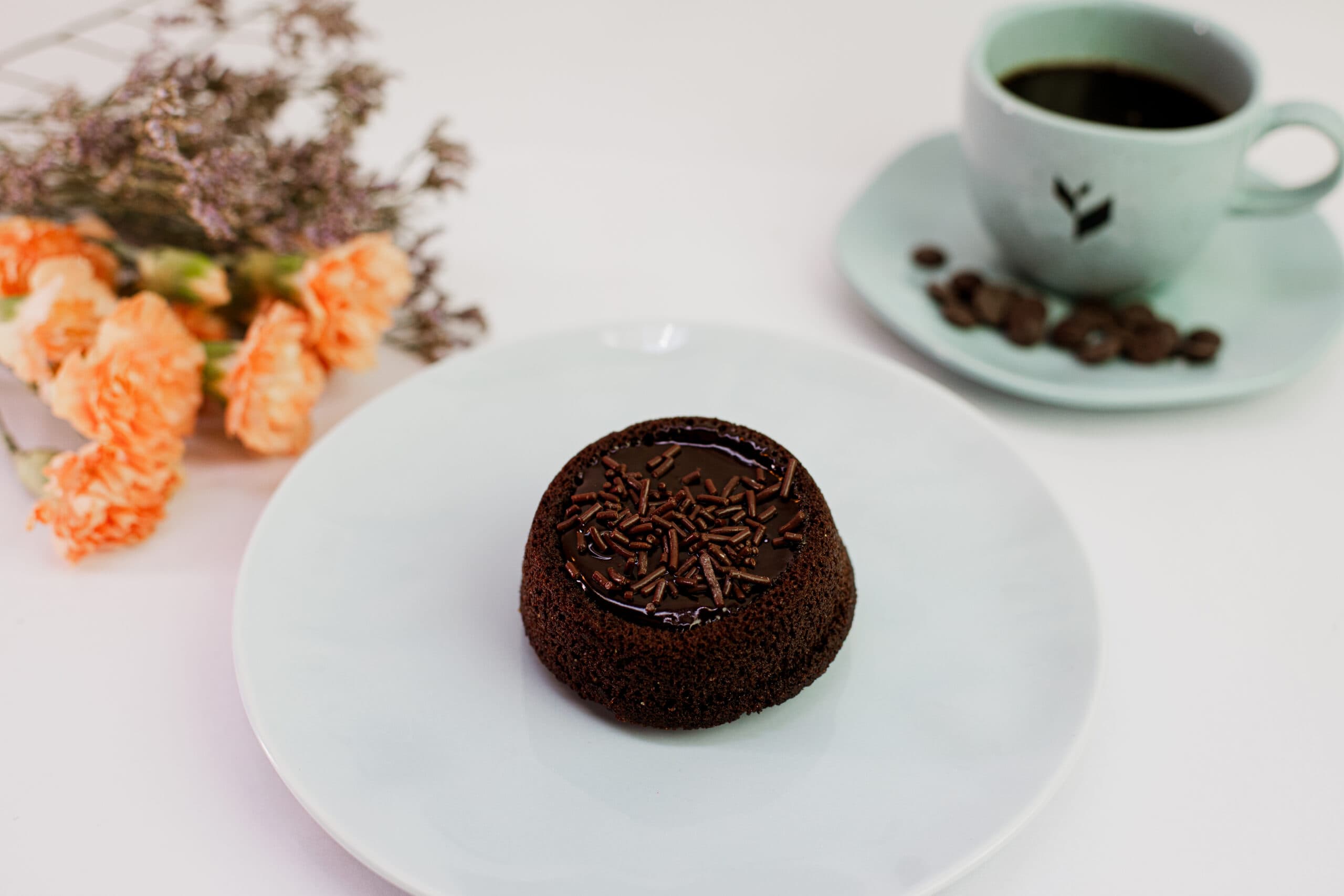 Bolo de chocolate com brigadeiro