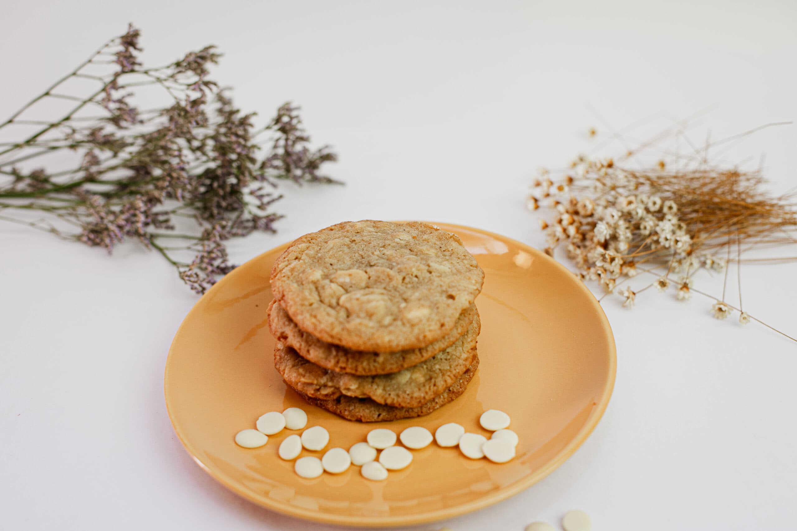Cookie de chocolate branco com amêndoas